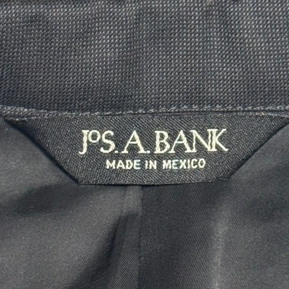 Jos A Bank Travelers Collection Mens 43R Blazer Gray Wool Tailored Fit Jacket